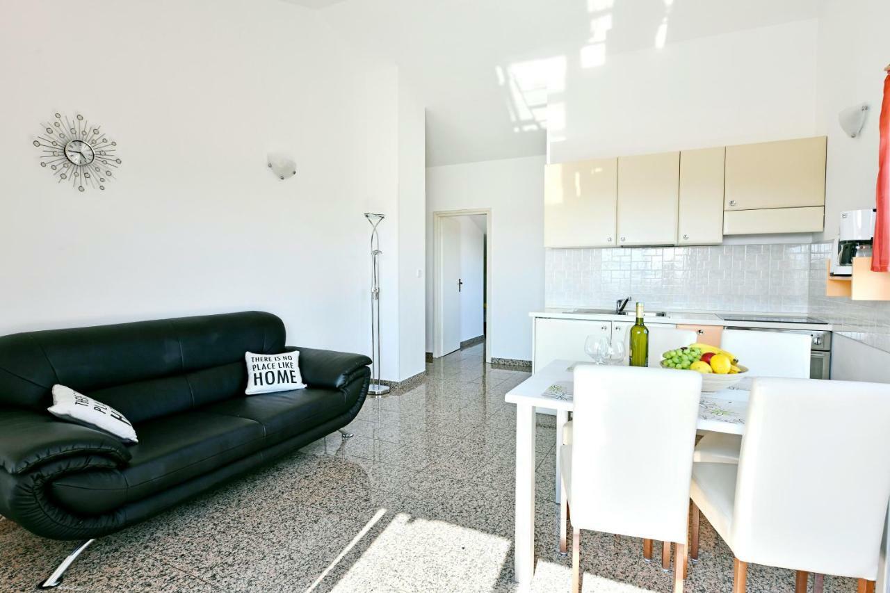 Apartman Del Mar Poreč Exterior foto